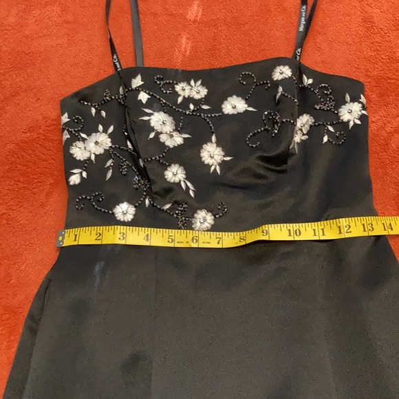 Women’s Elegant Gown - Picture 12 of 13